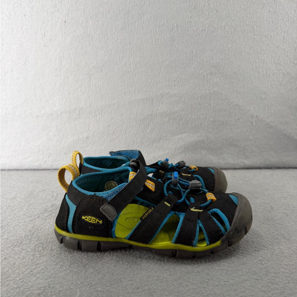 Keen Seacamp II CNX Youth Sandals Size 1 Black Blue Hook & Loop Water Closed Toe